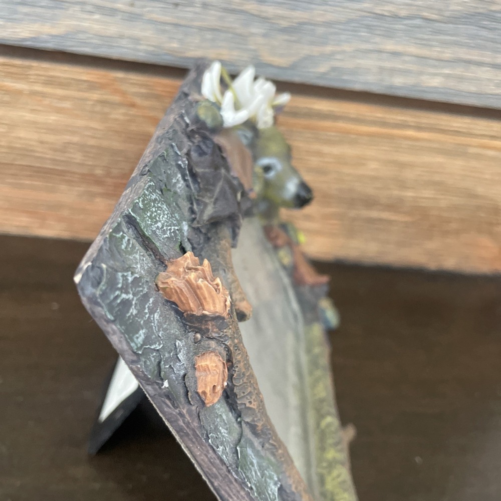 Rustic Cabin Style Photo Frame 3.5" x 5" Buck 3D Free Standing Ceramic Realism - Picture 9 of 16